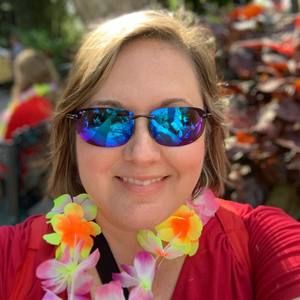 Meet your Posher, Stacy